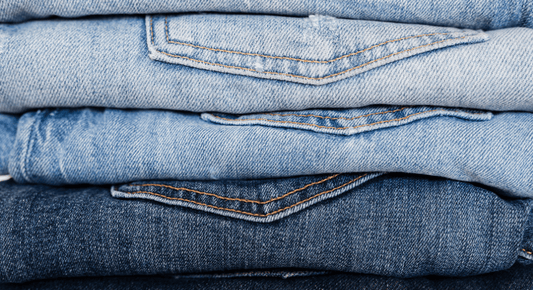 Jeans waschen: 10 Tipps für die perfekte Pflege - bluu - Die Waschsensation